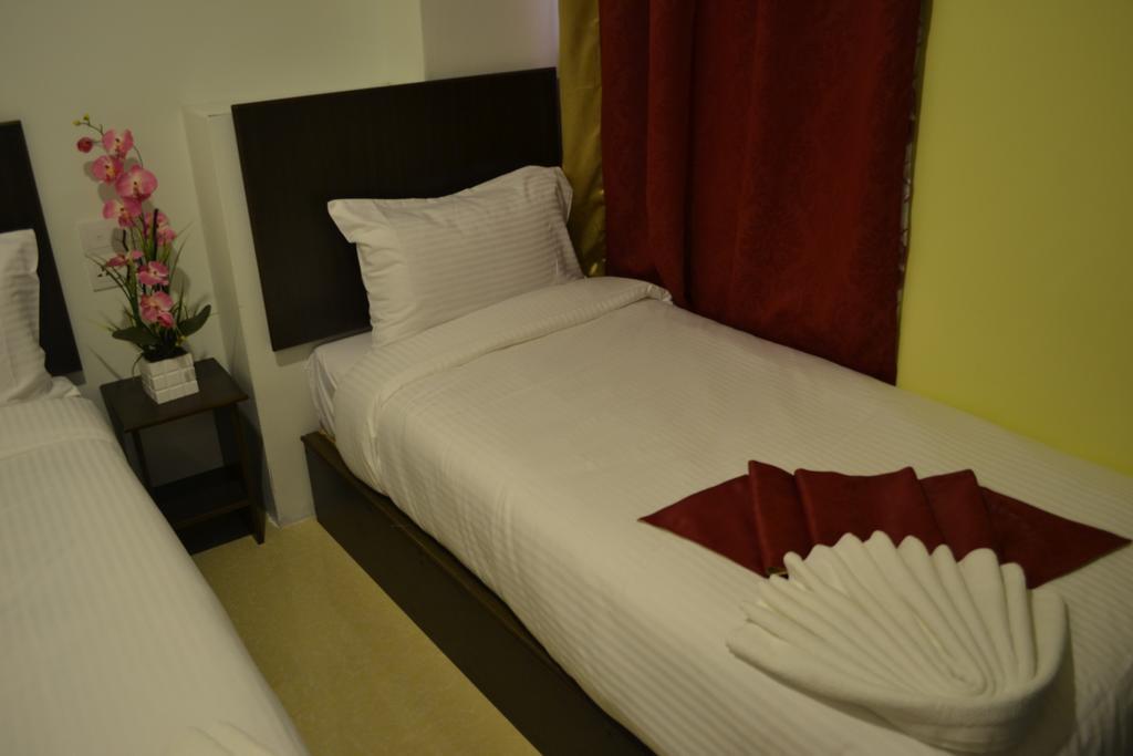 Dr Hotel Penang Bayan Lepas Room photo