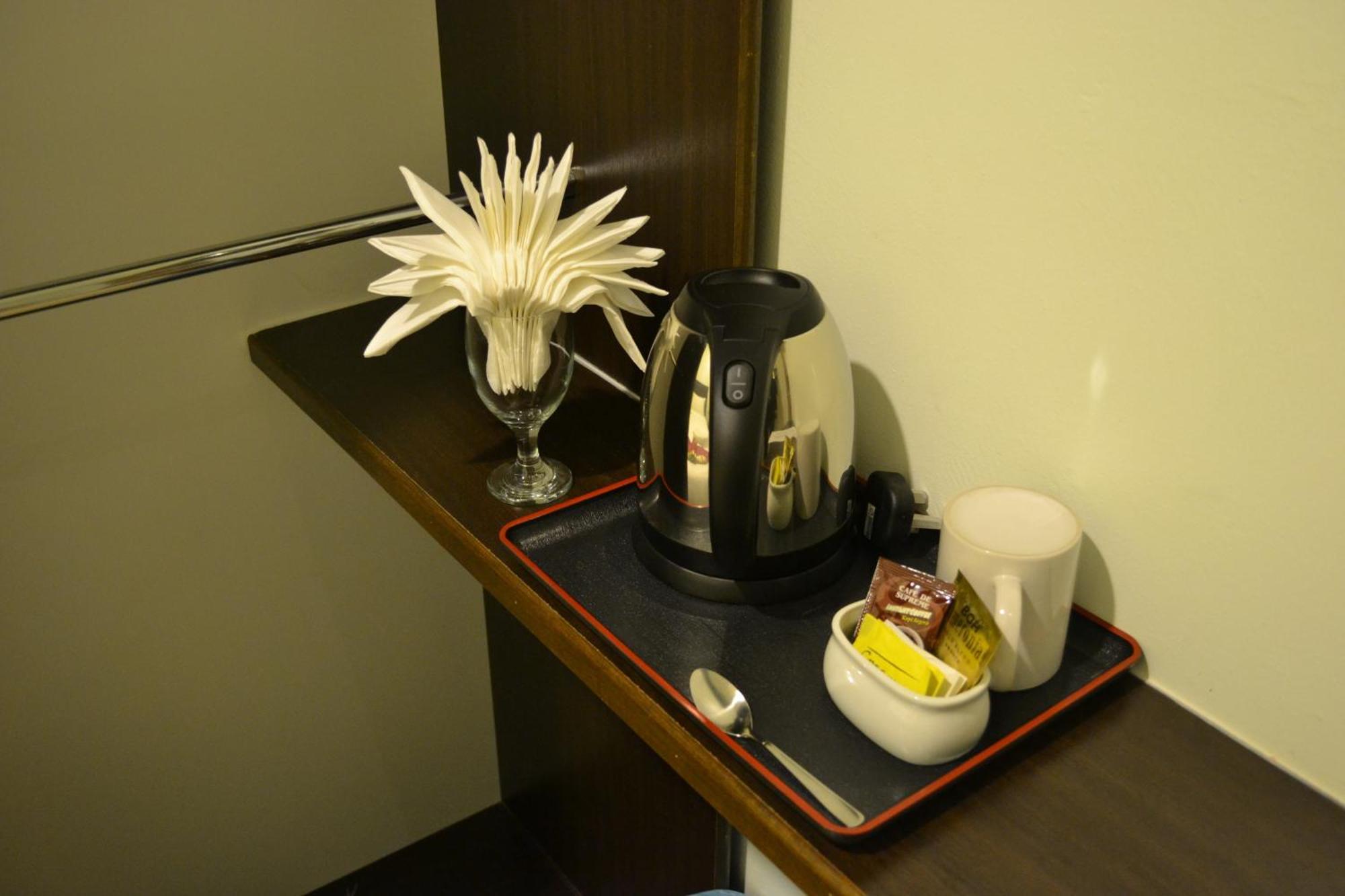 Dr Hotel Penang Bayan Lepas Room photo