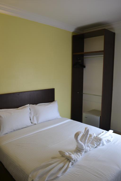 Dr Hotel Penang Bayan Lepas Room photo