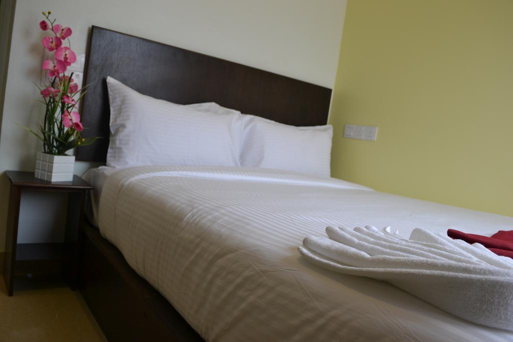 Dr Hotel Penang Bayan Lepas Exterior photo