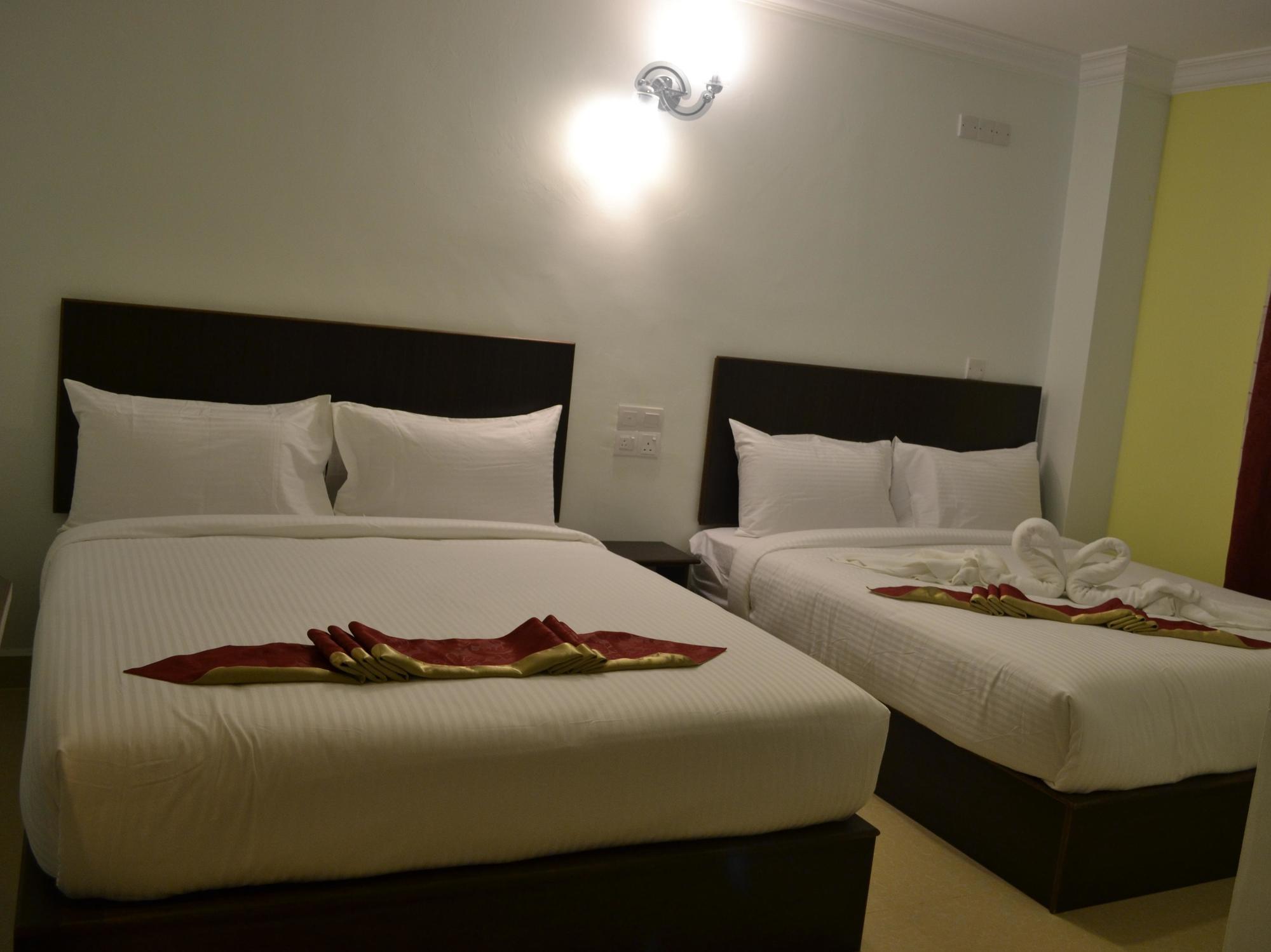 Dr Hotel Penang Bayan Lepas Exterior photo