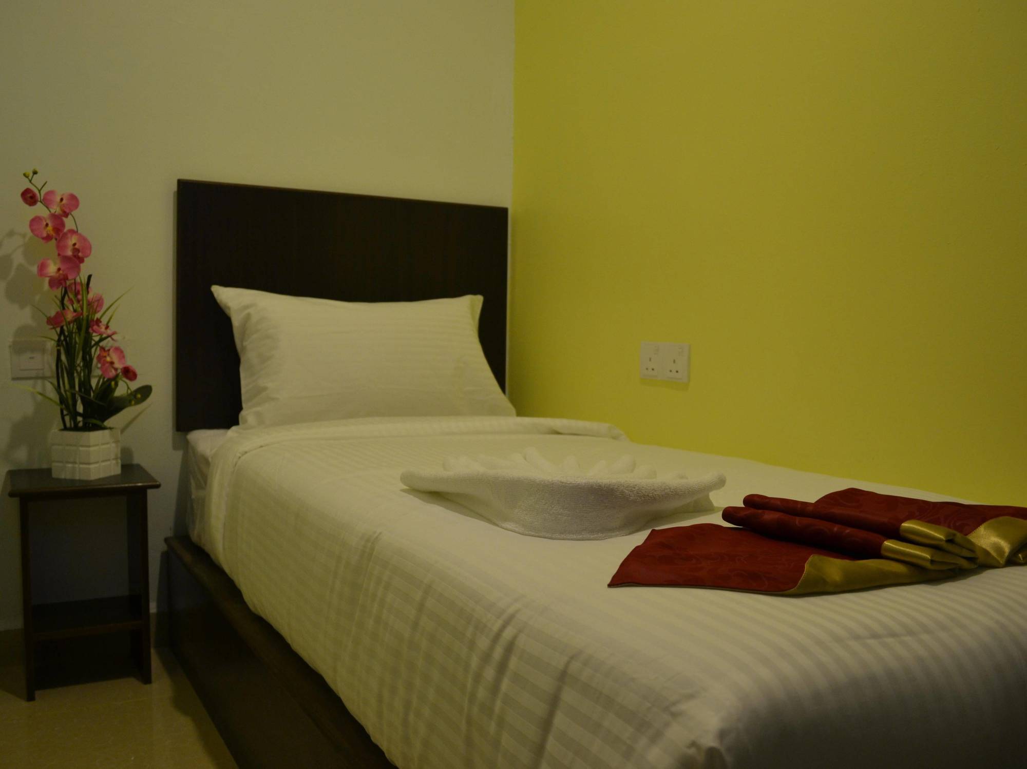Dr Hotel Penang Bayan Lepas Exterior photo
